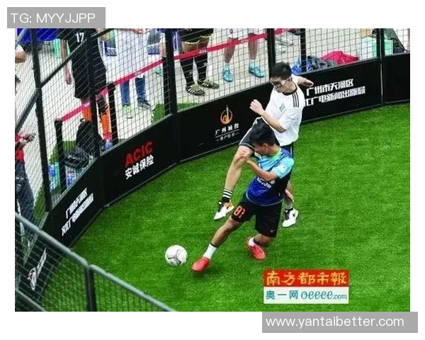 耐克广告中的铁笼足球明星展现激情与实力的完美结合 耐克广告中的铁笼足球明星展现激情与实力的完美结合